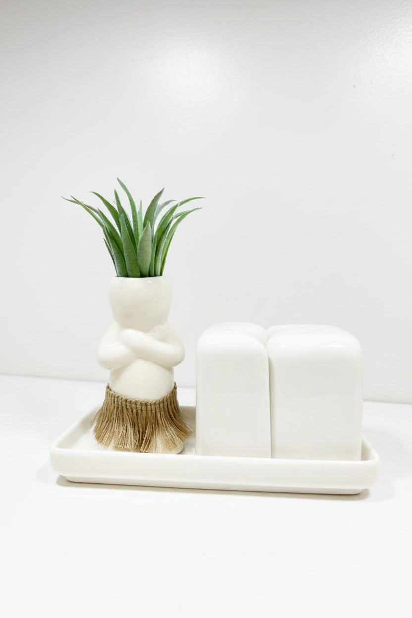 Salt + Pepper Shaker Set ~ Aloha Nui